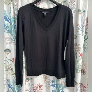 Athleta Sunrise V-neck Sweatshirt in Black